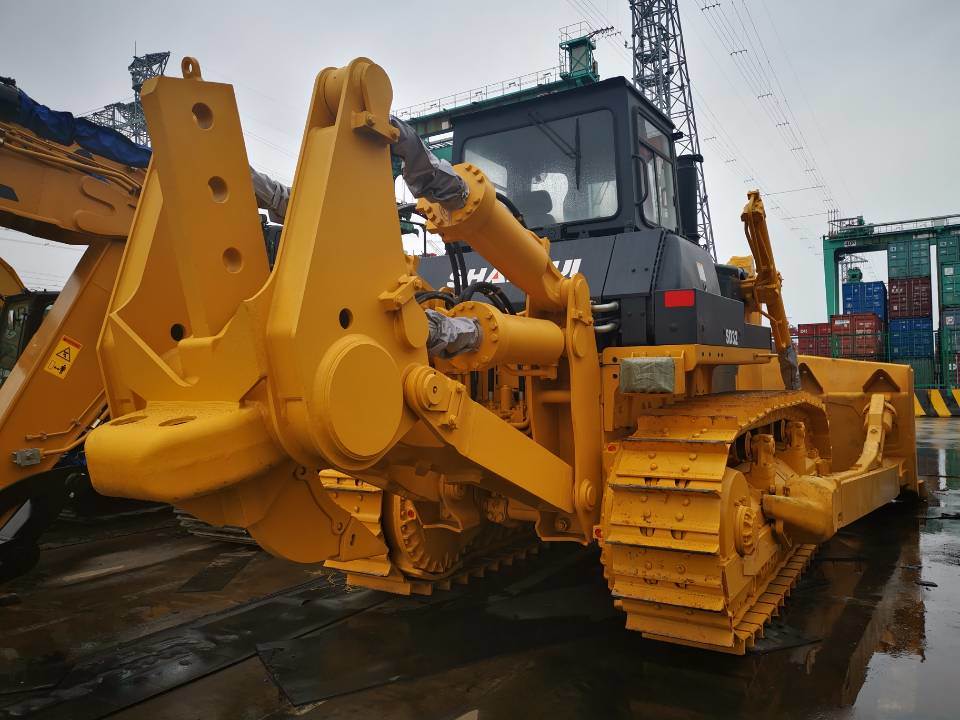Shantui SD32 New Bulldozer 320HP Hydraulic Bulldozer Price in Zambia