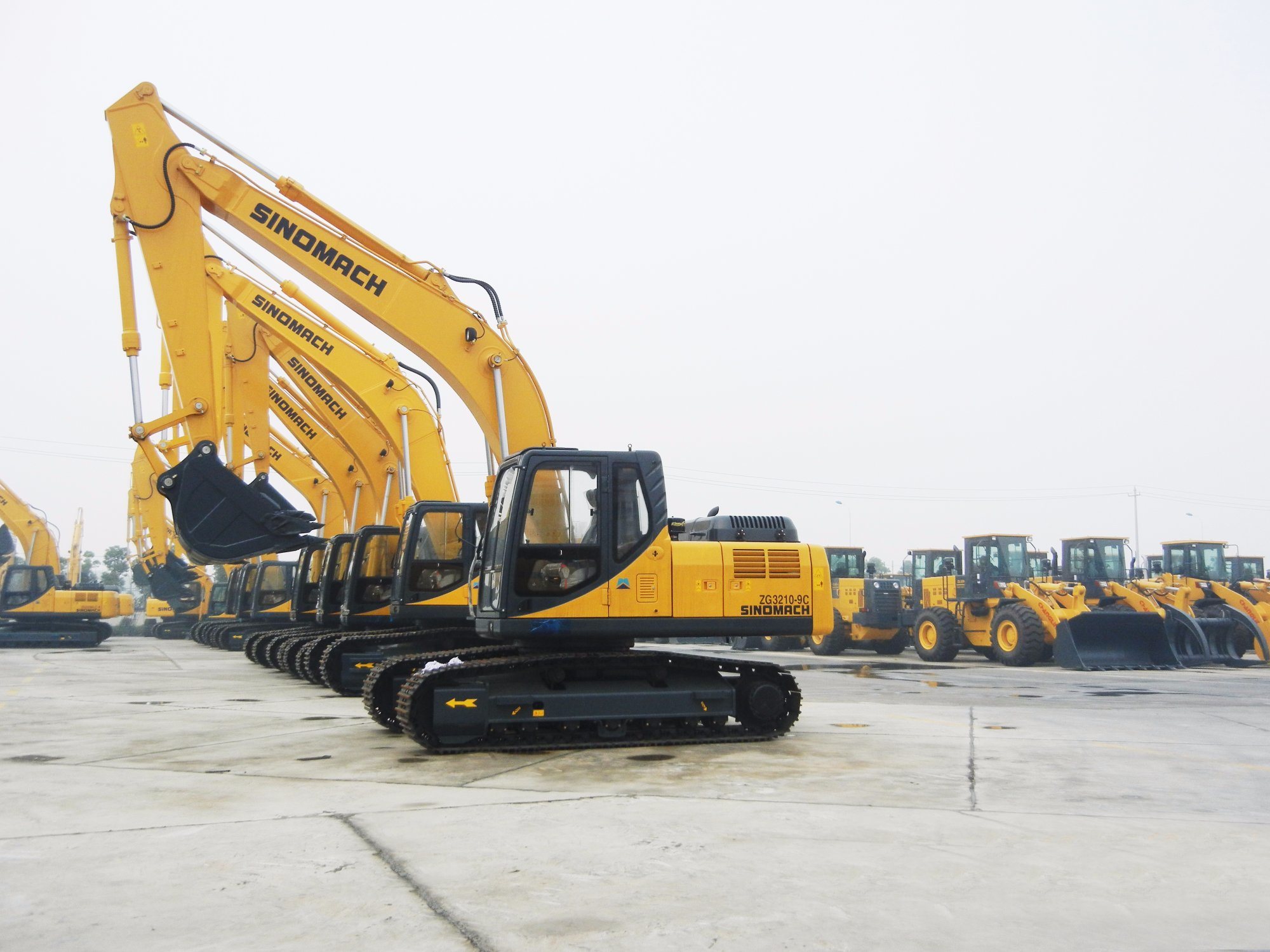 Sinomach Zg3365LC-9c 34 Tons Digger Crawler Excavators for Sale