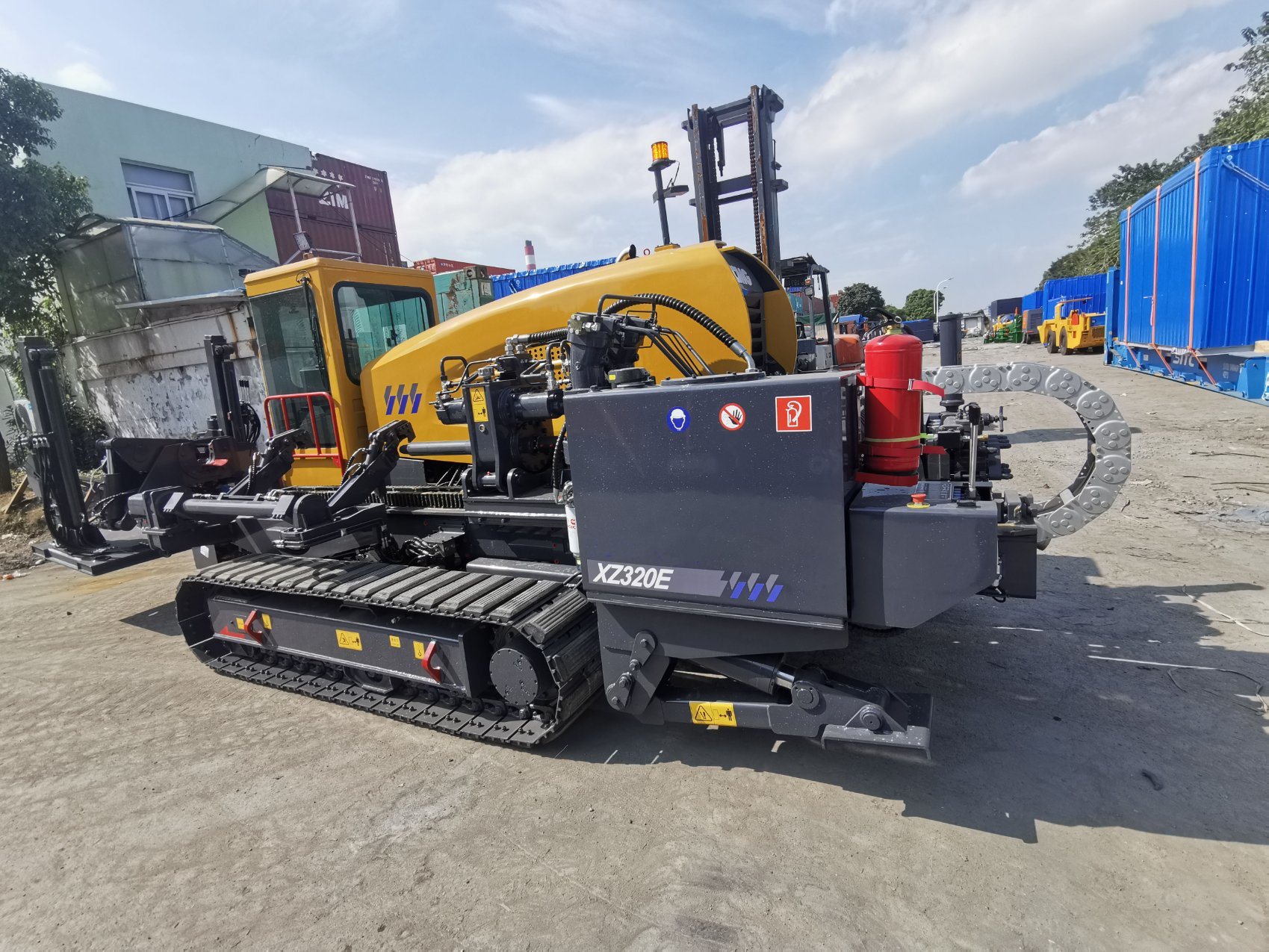 
                Xuzhou Mobile Horizontal Directional Drilling Rigs Xz320e
            