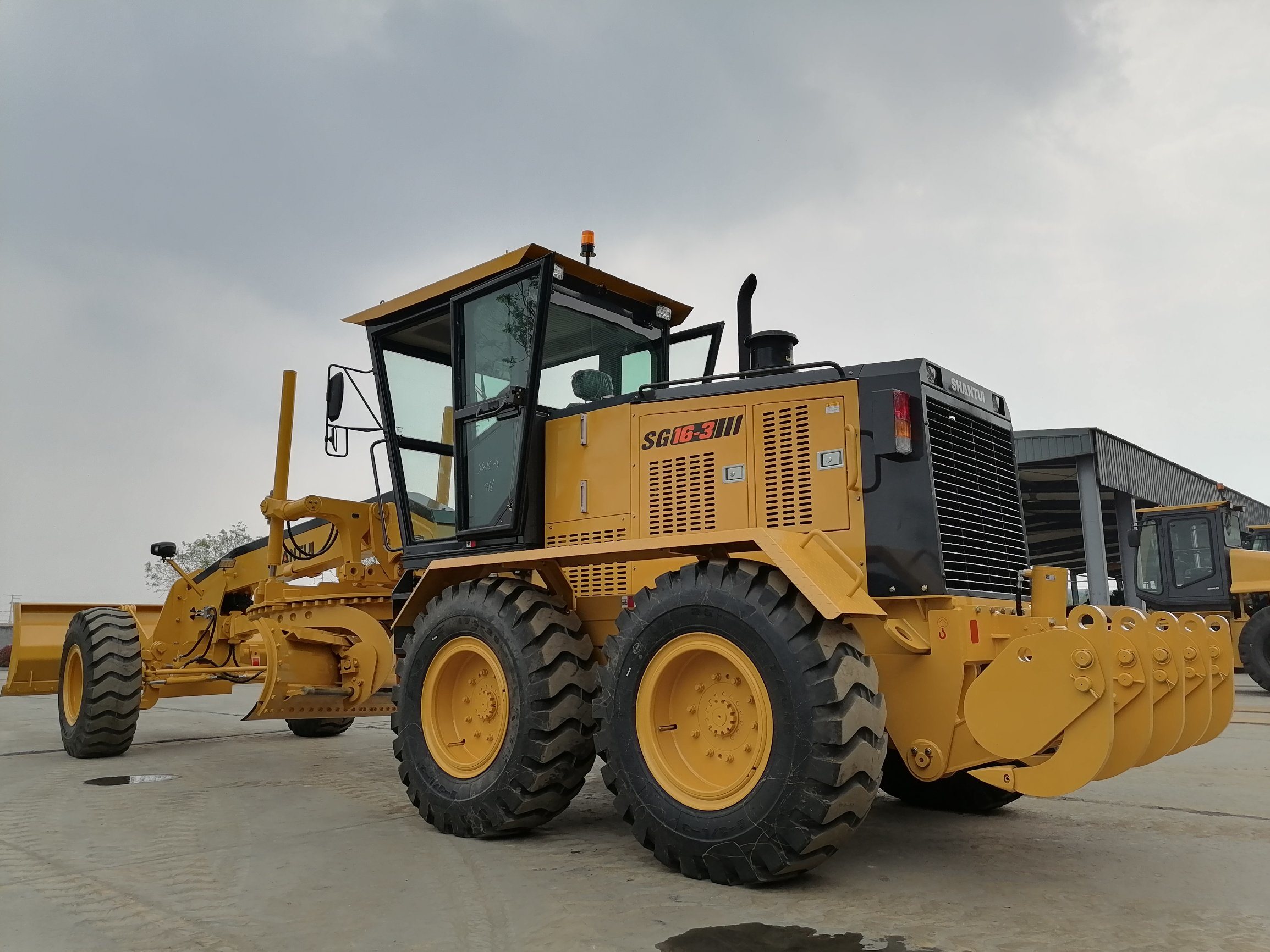 
                Year-End promotie Shantuis gloednieuwe 160HP Small Motor Grader (SG16)
            