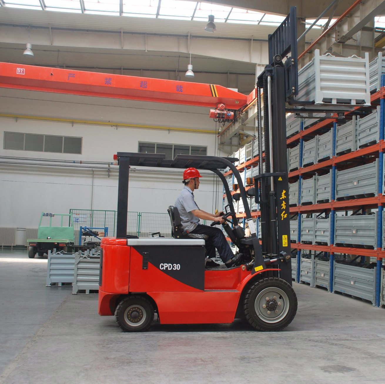 China 
                Yto 3 Ton Small Electric Forklift On Sale Cpd30
             supplier