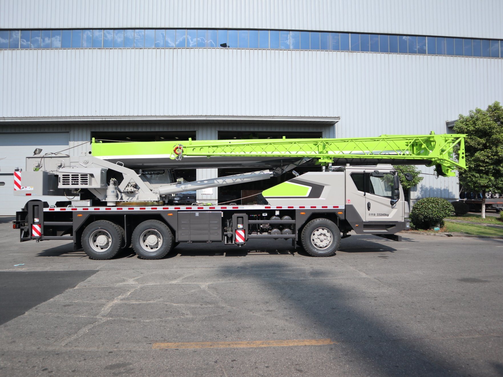 Zoomlion 25t Qy25h552 Mobile Truck Crane Price