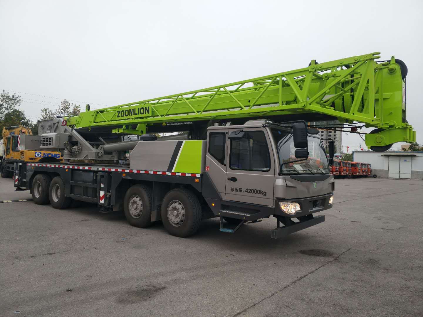 Zoomlion 55ton Qy55V552 Mobile Truck Crane with 43m Boom Length