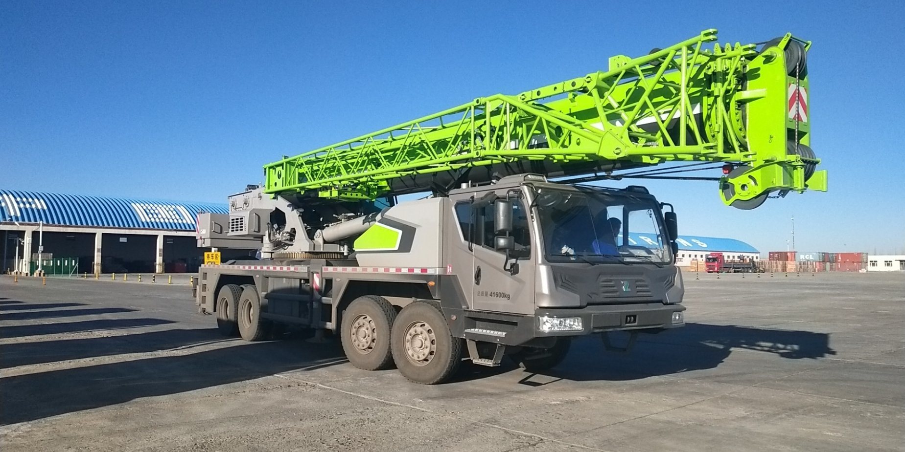 Zoomlion Mobile Crane 55 Ton Truck Crane Qy55V in Mongolia