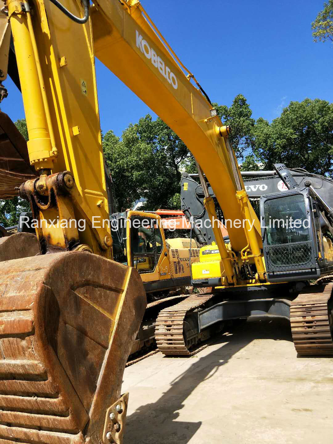 Ce-Approved Used Excavator Kobelco Sk350