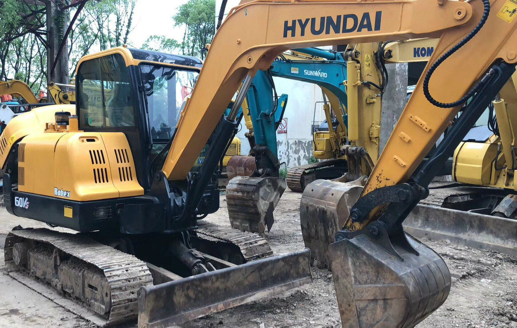 China 
                Coréia em segunda mão efectuadas original Hyundai Escavadeira 60-7 (6 ton)
             fornecedor
