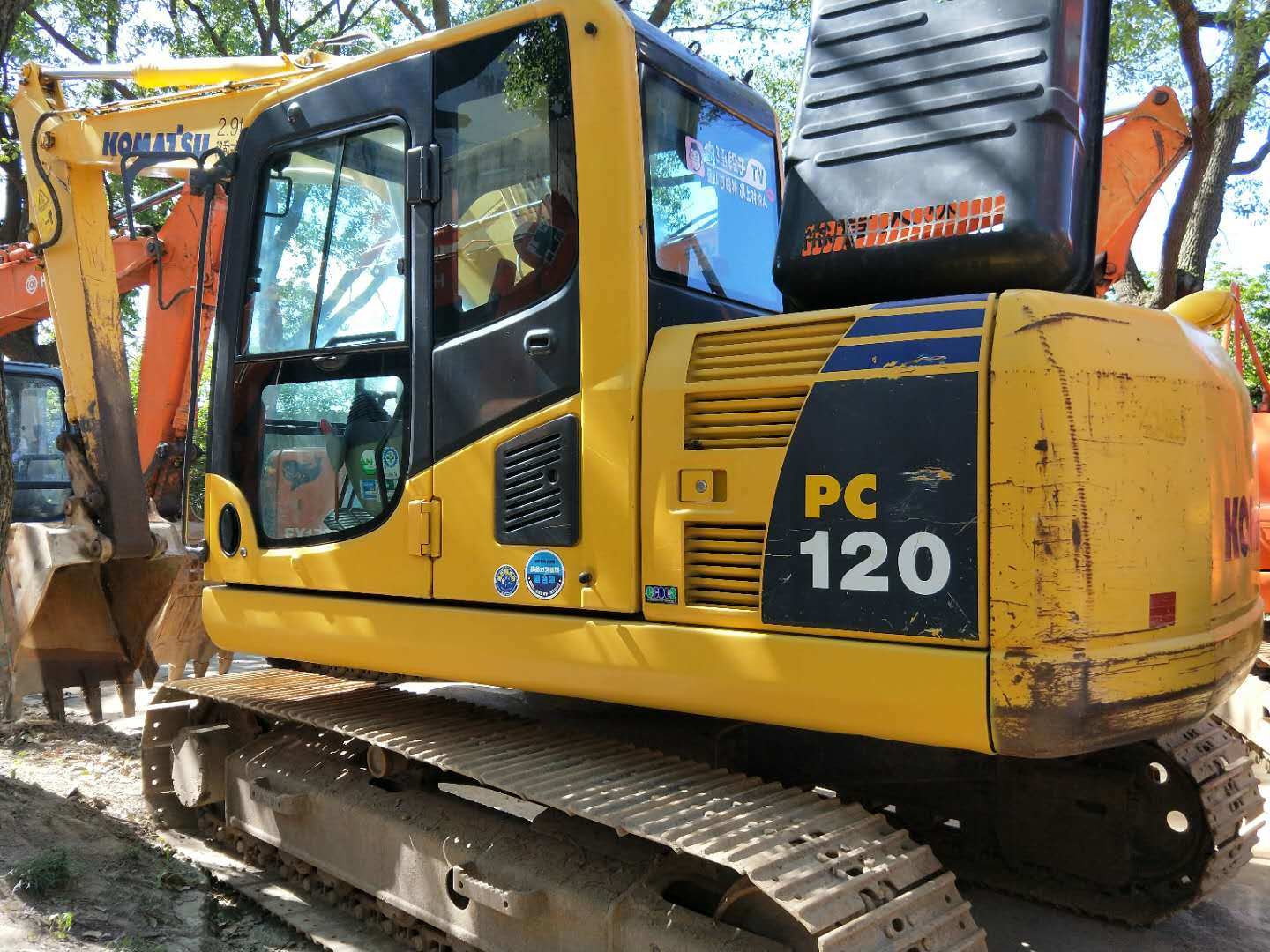 
                Original utilizado Komatsu PC120 escavadora de rastos para venda
            