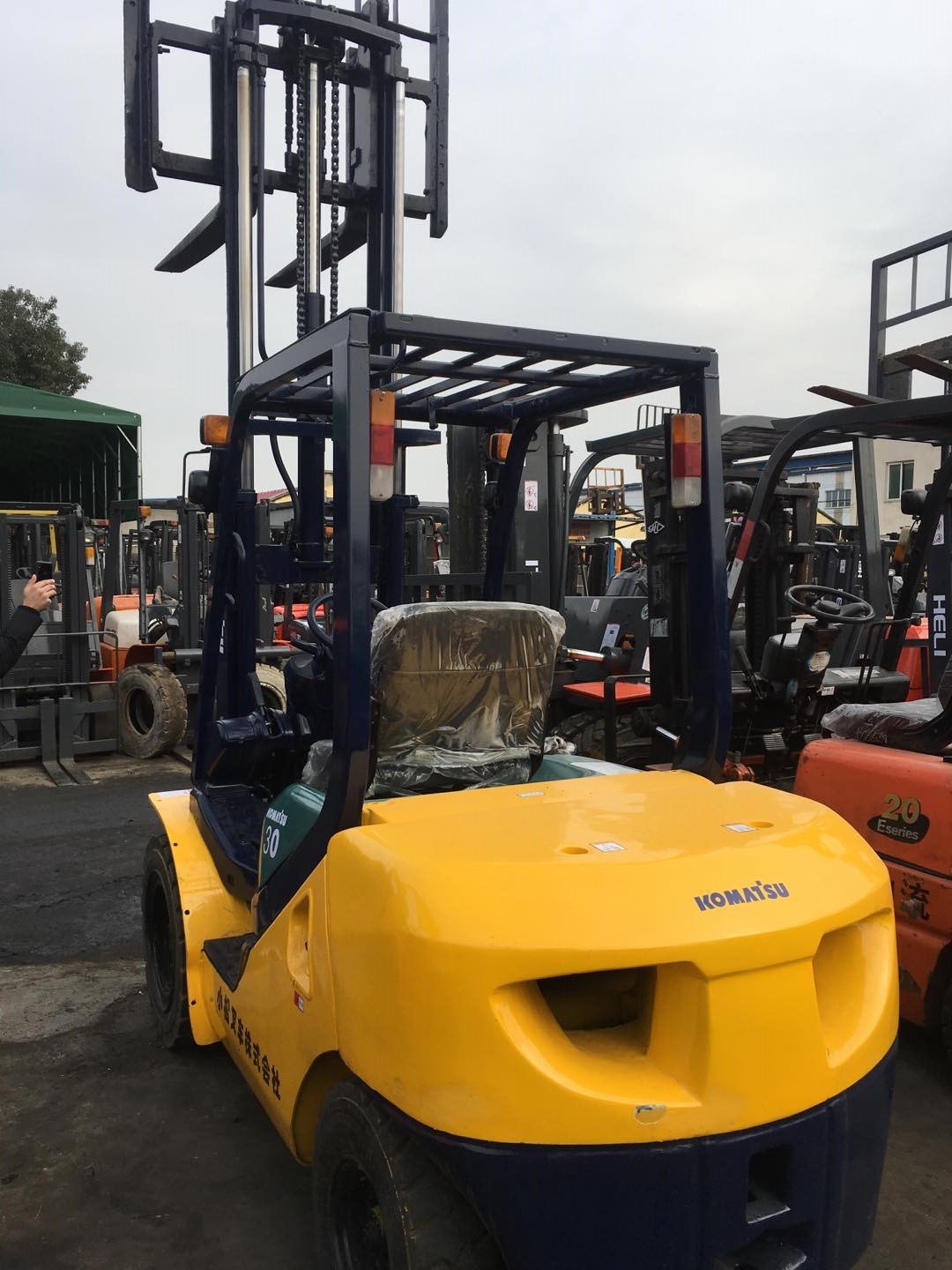 Used 3t Komatsu Forklift / (Second-Hand Forklift Komatsu