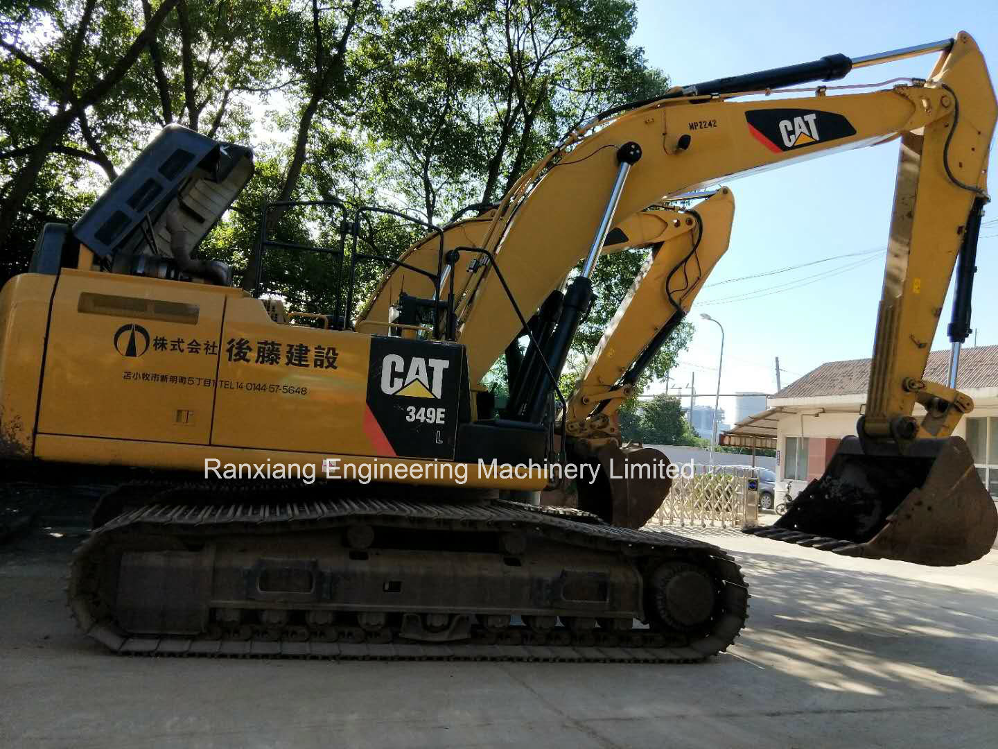 
                Usado a Caterpillar 349 e prática de simples Big escavadora de rastos
            