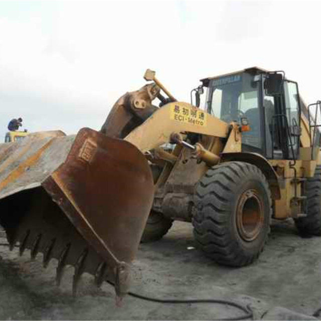 China 
                中古の Caterpillar 966g ホイールローダ Cat 962g ローダ
             supplier