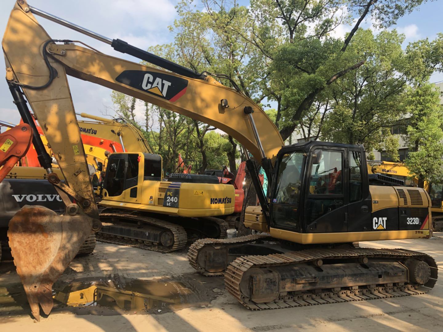 Used Caterpillar Crawler Excavator 323D Cat Original Excavator Crawler Excavator