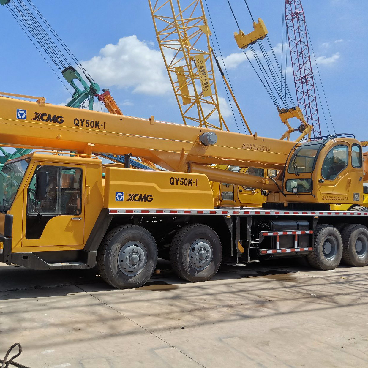 Used Chinese Truck Crane 50 Ton for Sale in Good Quality