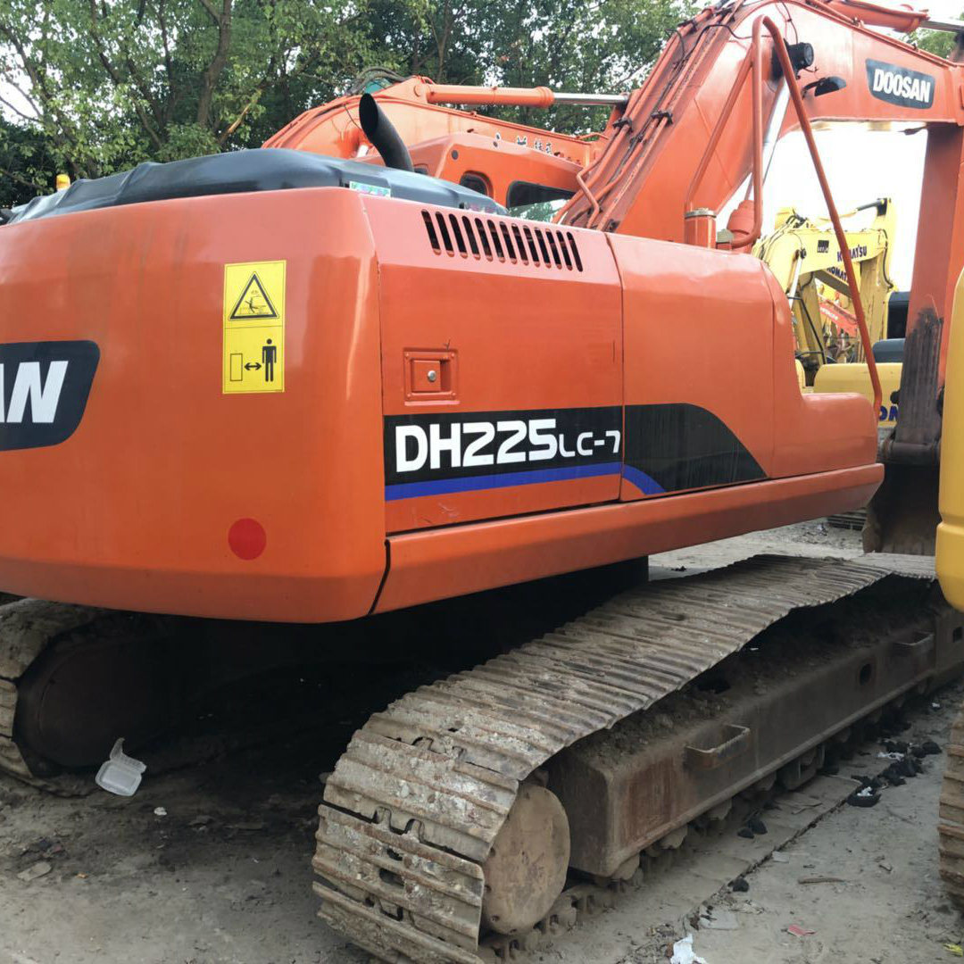 Used Doosan Dh225 Dh220LC-7 Excavator in Good Condition (Doosan 370)