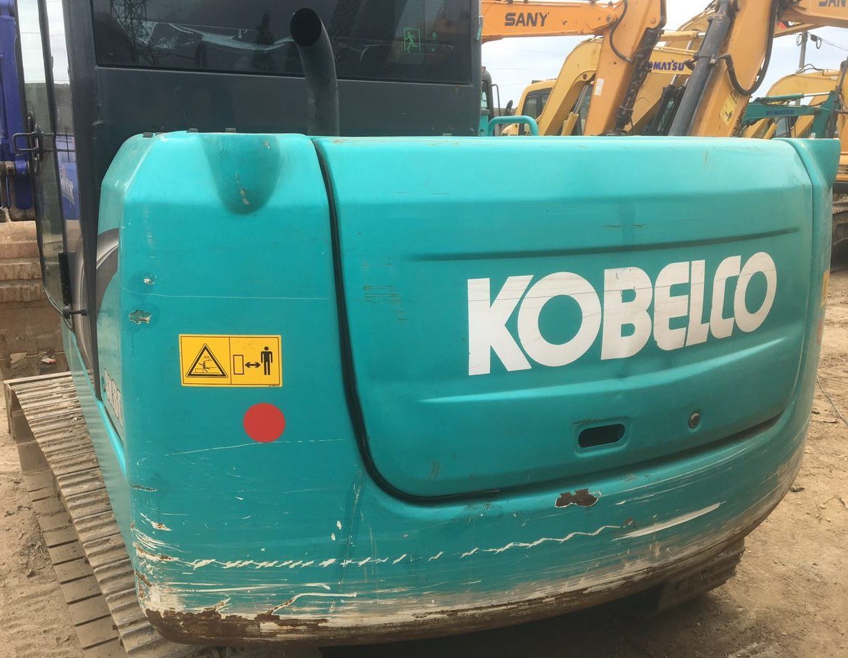 Chine 
                Utilisé excavatrice Kobelco bon prix mini-excavateur Kobelco SK60
             fournisseur