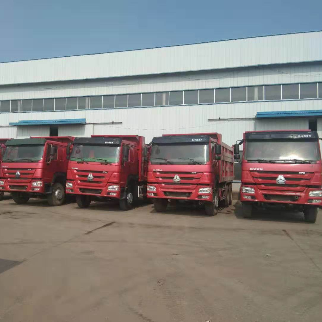 
                Usa HOWO / Sinotruck HOWO camiones volquete Camión Volquete Camión Volquete 6X4 371HP para el mercado africano
            