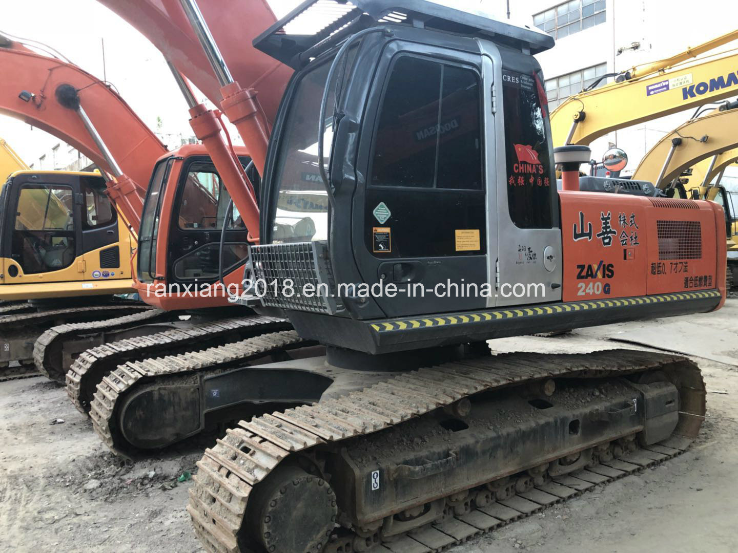 Cina 
                Usato Hitachi escavatore Zx 240g basso prezzo / Hitachi escavatore/ Hitachi Digger
             fornitore