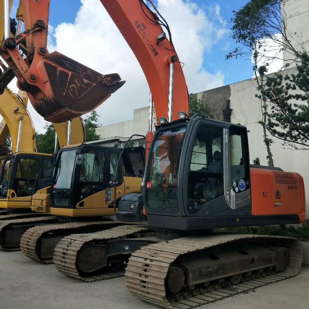 Used Hitachi Zaxis-200 Excavator Original Japan