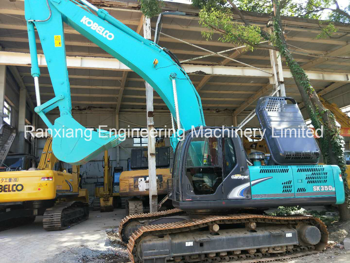 
                중고 Kobelco Sk350LC-8 굴삭기, 재고 판매
            