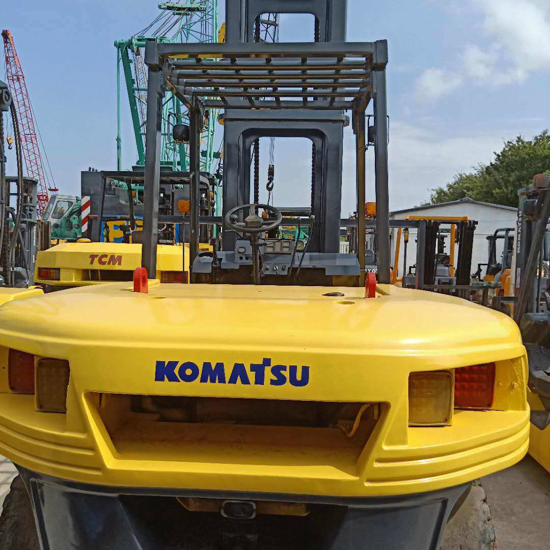 Used Komatsu 8ton Forklift Truck in Good Condition!