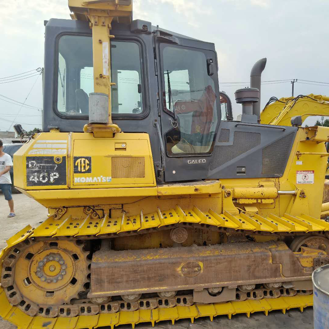 Used Komatsu Bulldozer D40p in Good Condition