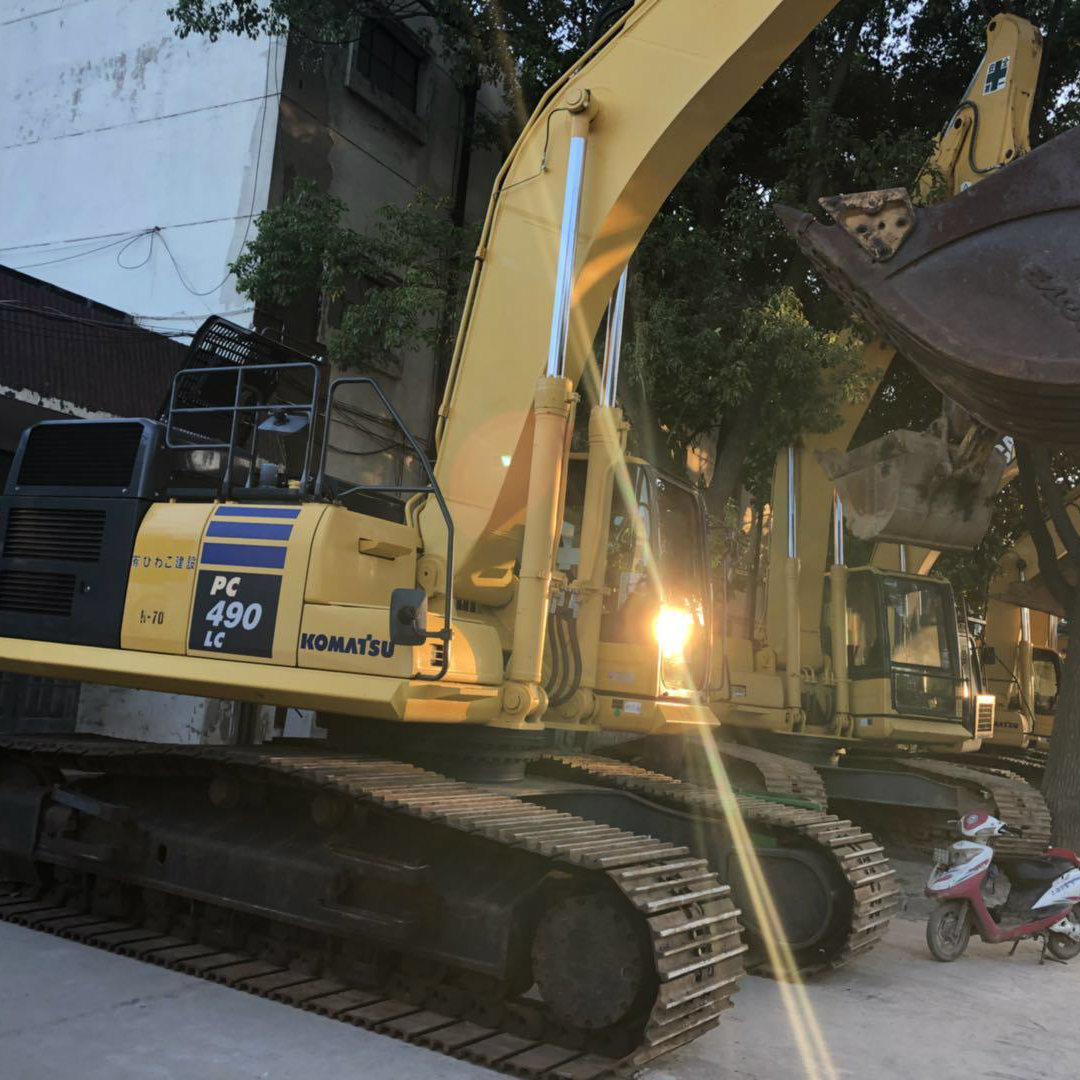 Used Komatsu Excavator 490 in 95%New.