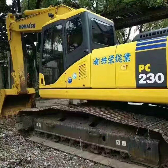 Used Komatsu PC230 Crawler Excavator with Good Condition in Stock