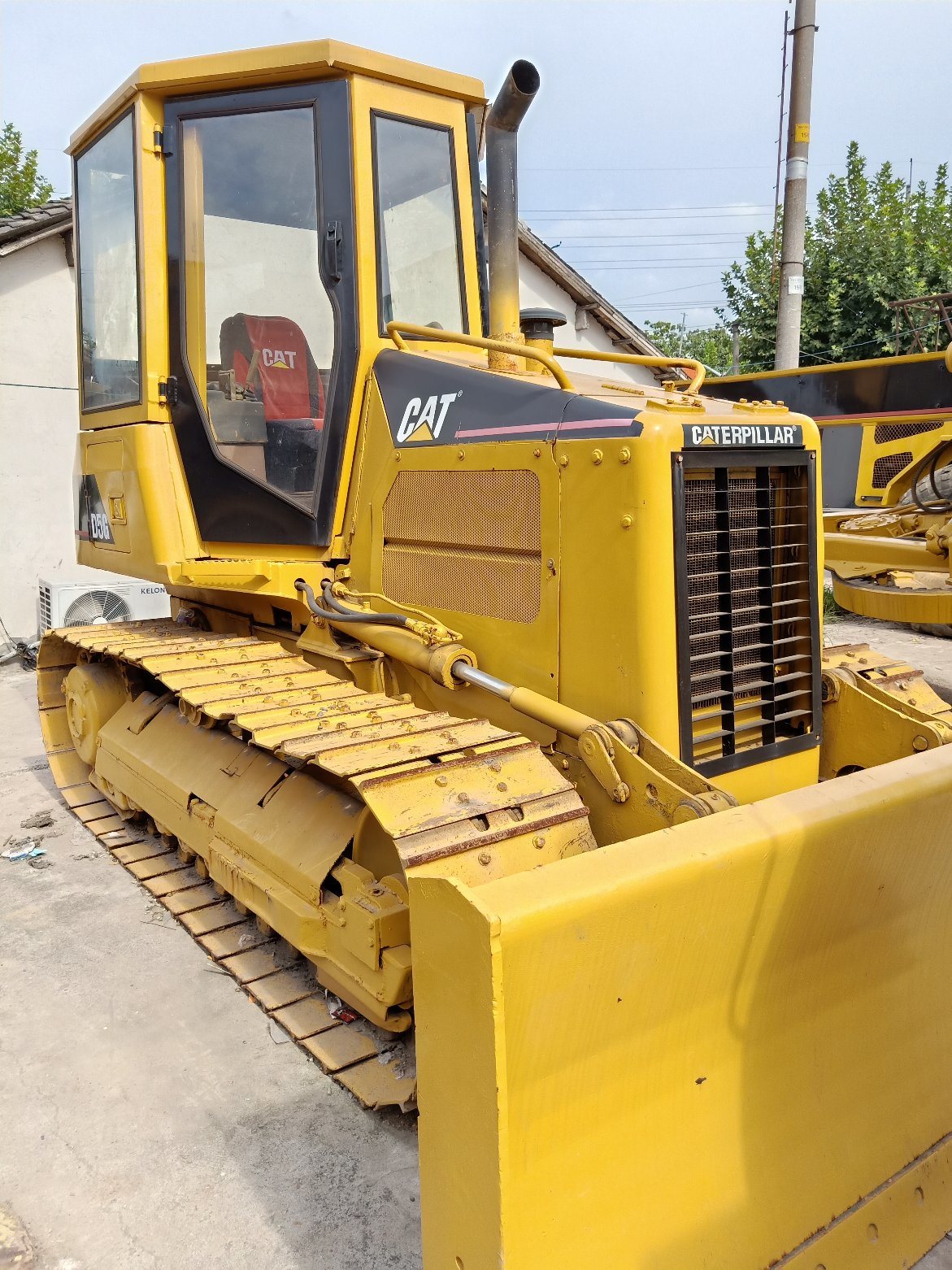 China 
                Usado Mini-Dozers Cat D5g LGP Buldozer Bull
             fornecedor