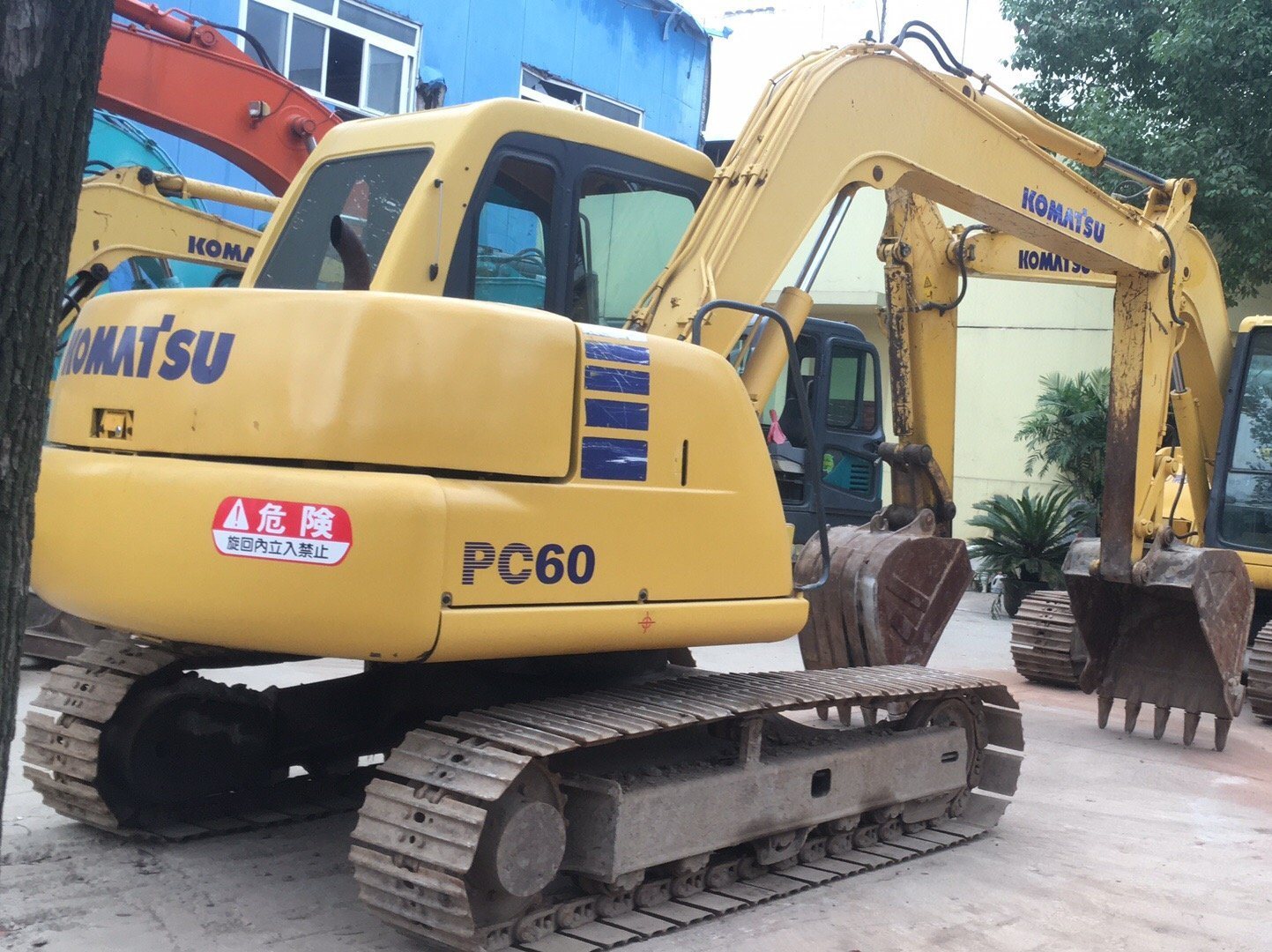 Used Original Import Komatsu 60 Mini Excavator for Sale Komatsu 60