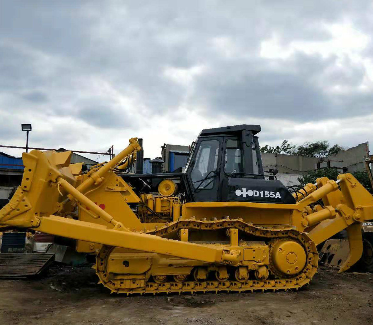 Used Original Japan Komatsu D155A-1 Crawler Bulldozer