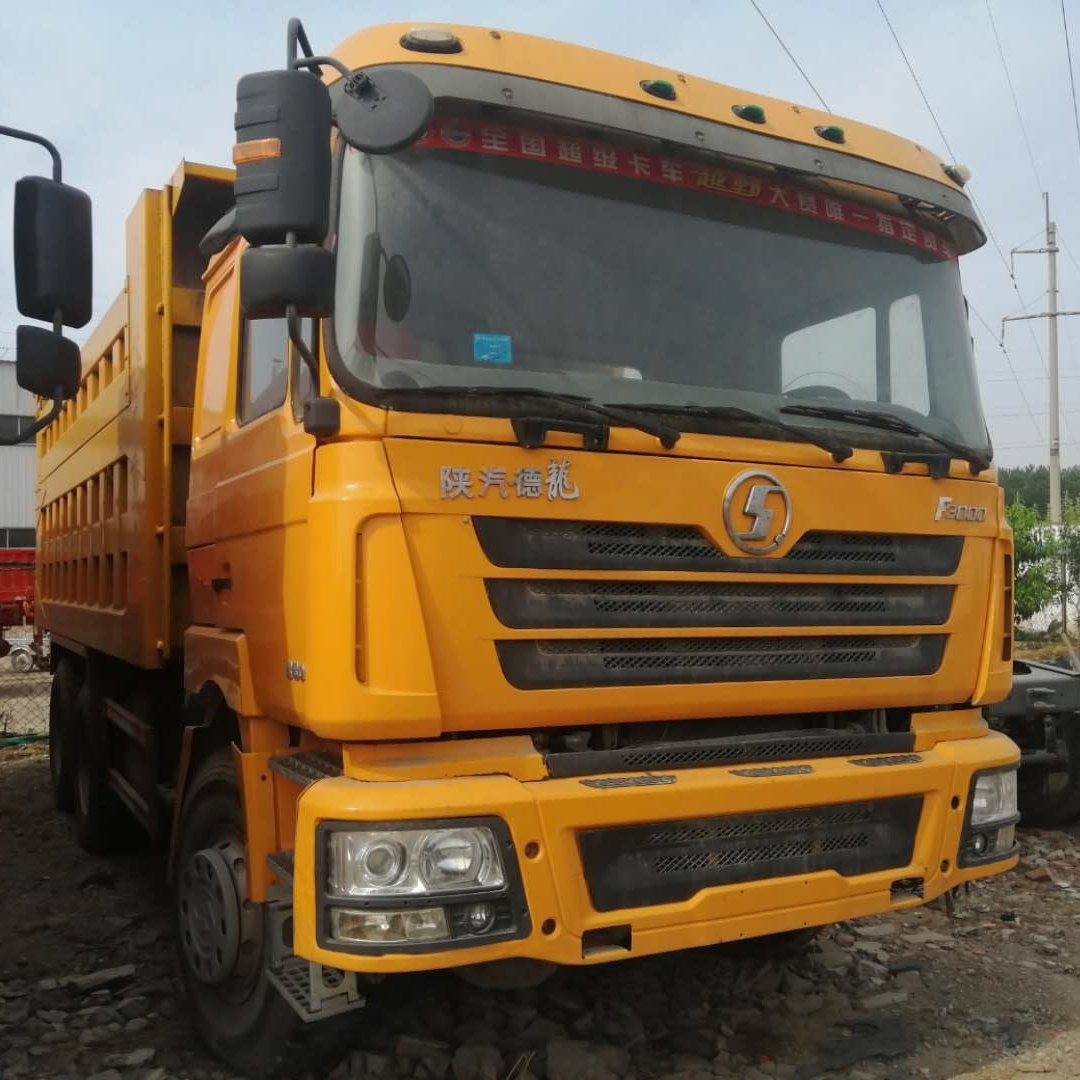 
                Utilisé Shacman Original F3000 utilisé 10 roues de camion à benne 6X4 de seconde main Dumper camion à benne basculante de dumping du chariot
            