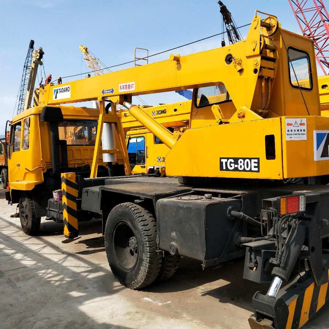 Used Tadano Tg-80e 8ton Truck Crane in Good Working Condition