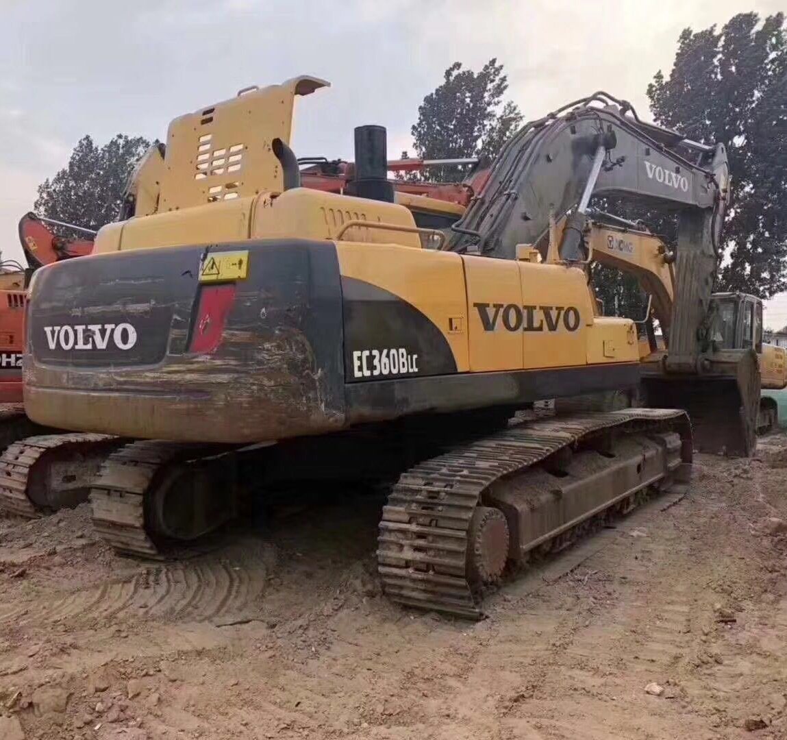 Chine 
                Utilisé EXCAVATEUR VOLVO EC360BLC, Volvo 360L excavatrice chenillée pour la vente
             fournisseur