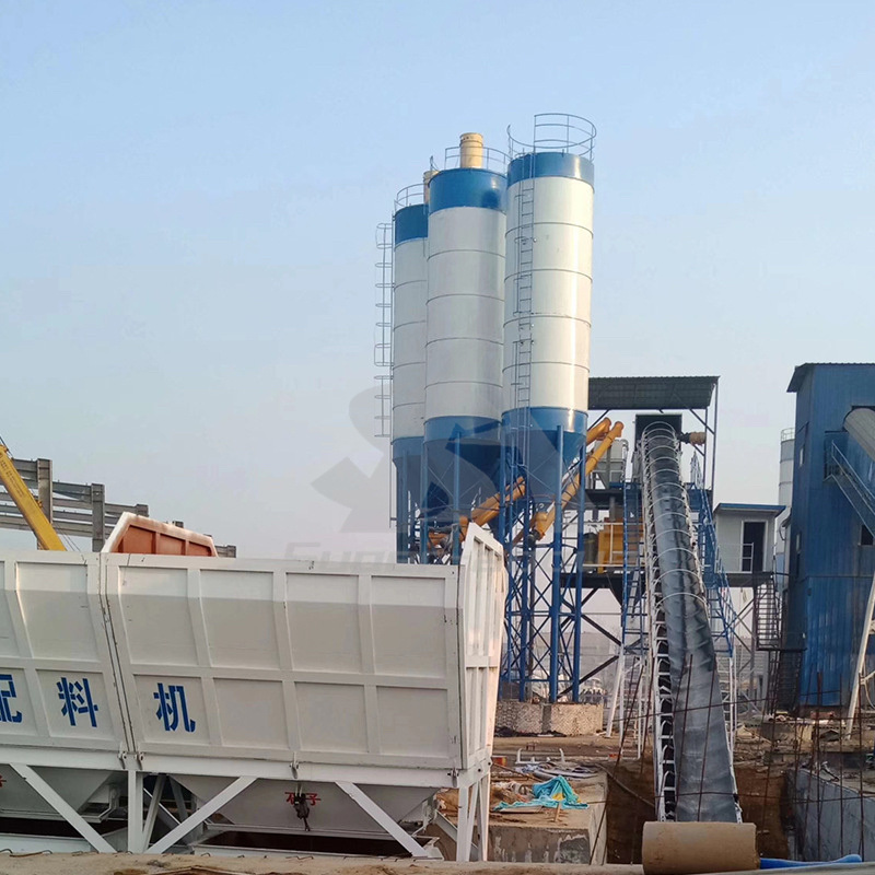 180 Cubic Meters Concrete Batching Plant with Good Price