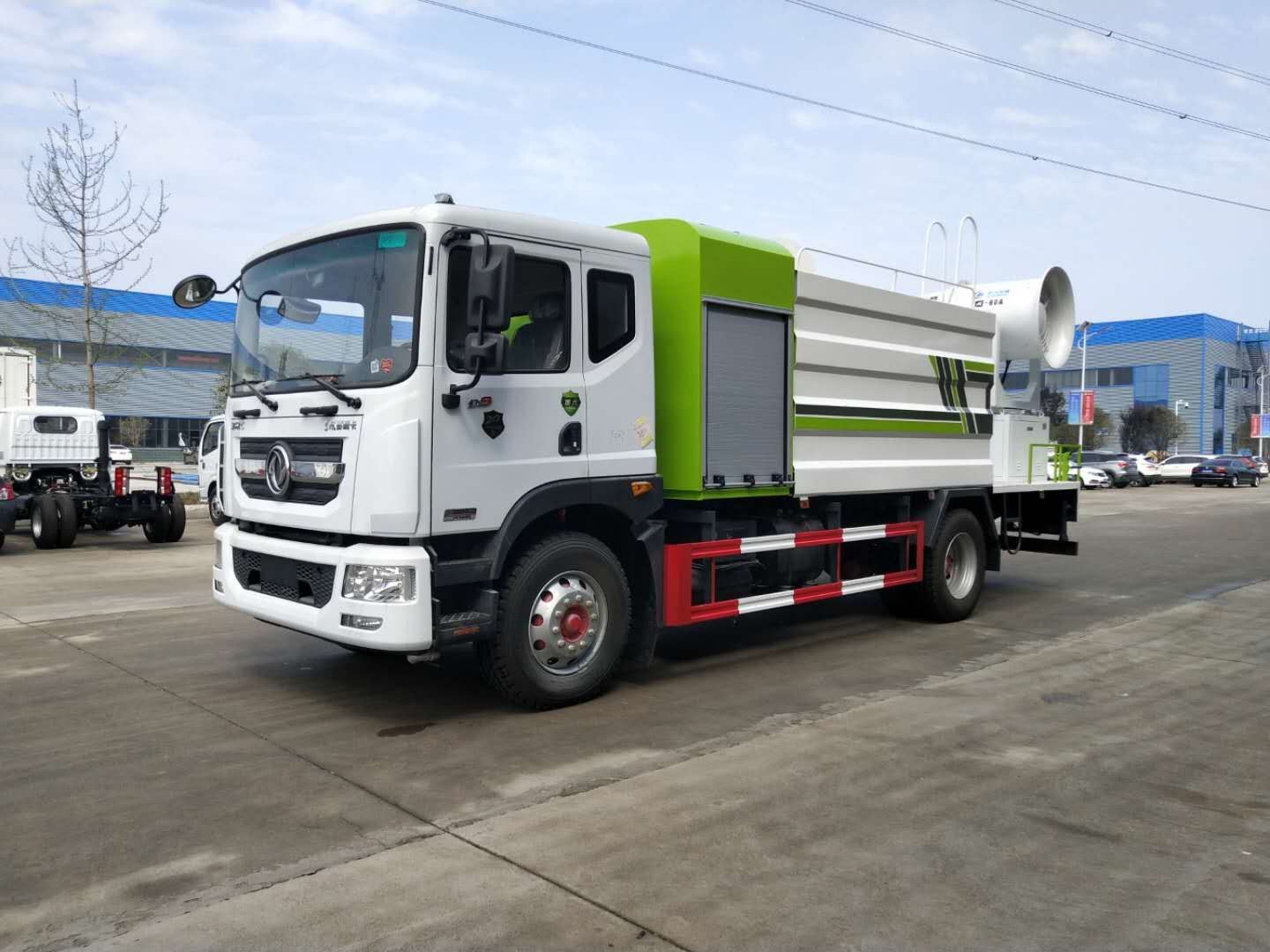 China 
                4X2 10000L, aspersor para depósitos de água Euro III Euro V 180 HP máquina de aspersão de água 10t
             fornecedor