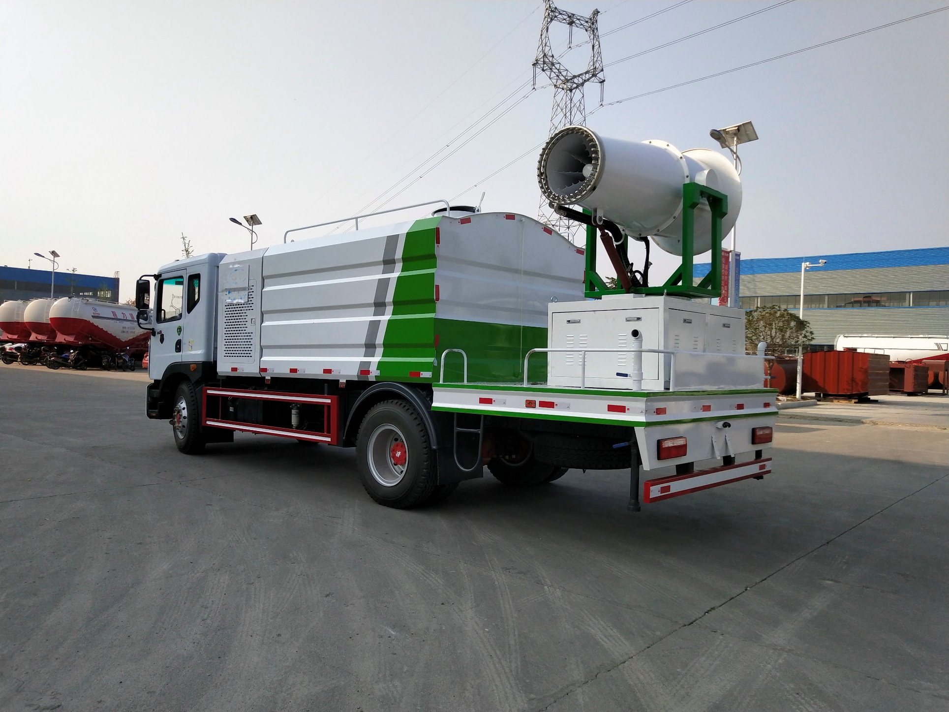 50m 100m Dust Suppression Vehicle Disinfection Tanker Truck