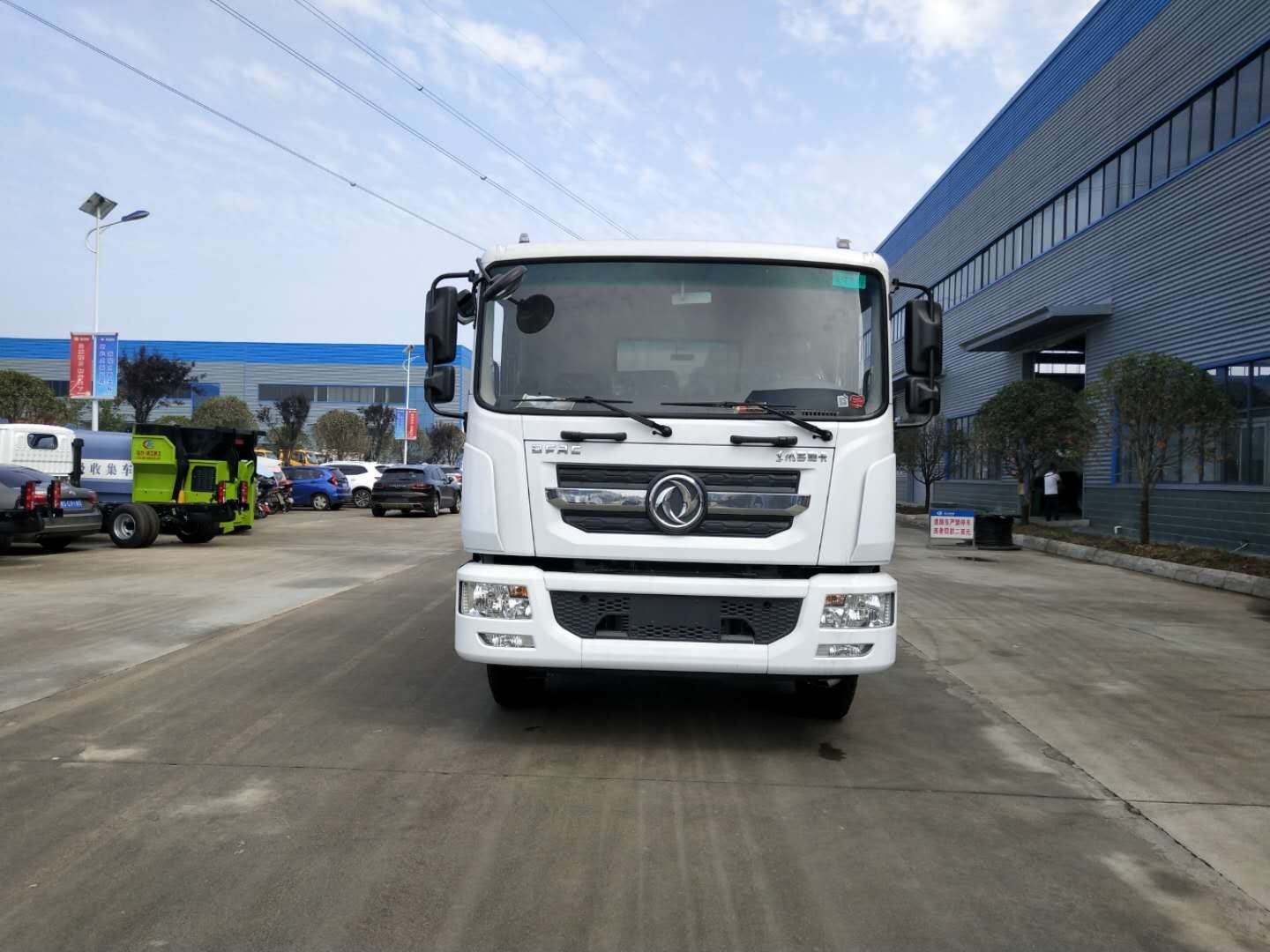 Chine 
                DFL désinfection brouillard 8 tonnes Spray Truck anti-poussière pulvérisateur de poussière Chariot de suppression
             fournisseur