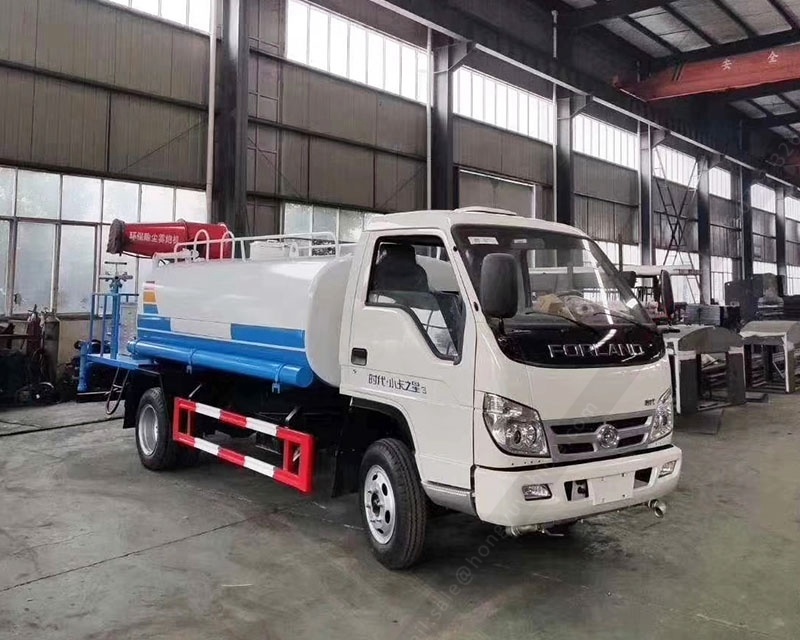 Dongfeng Disinfection Truck with 6.87L Disinfection for Exporting