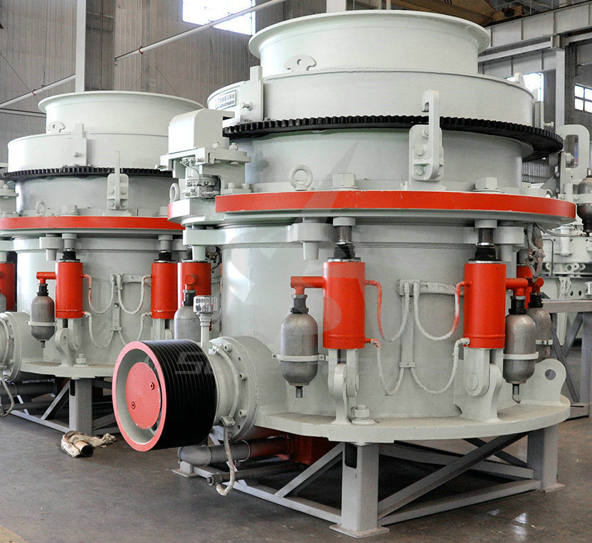 China 
                Alta eficiencia serie Hpt hidráulica trituradora de cono de piedra de China
             proveedor