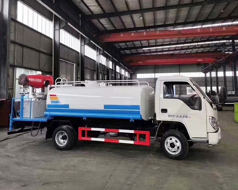 High Pressure Water Disinfection Spray Spreader Truck with Cannon