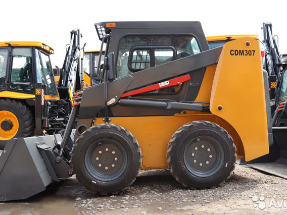 0.8 Ton Skid Steer Loader Cdm308 with Hydraulic Breaker Hammer Competitive Price