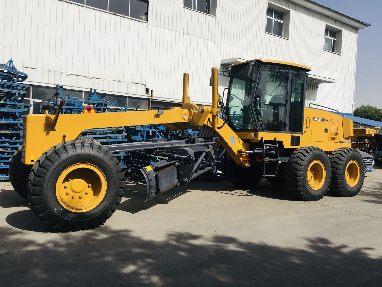 180HP Motor Grader Road Construction Machinery in Africa