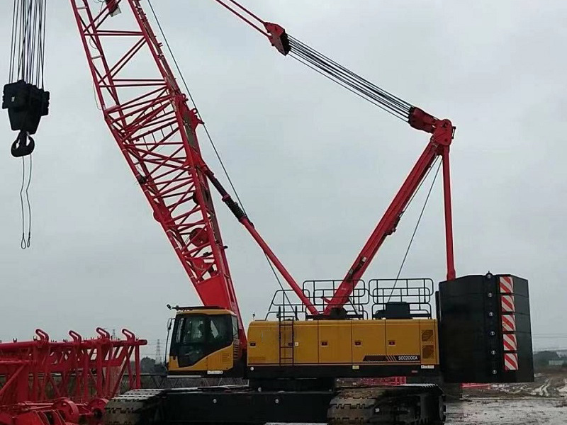 China 
                260 ton Crawler Crane met concurrerende prijs Crawler Crane Price Sce2600A
             leverancier