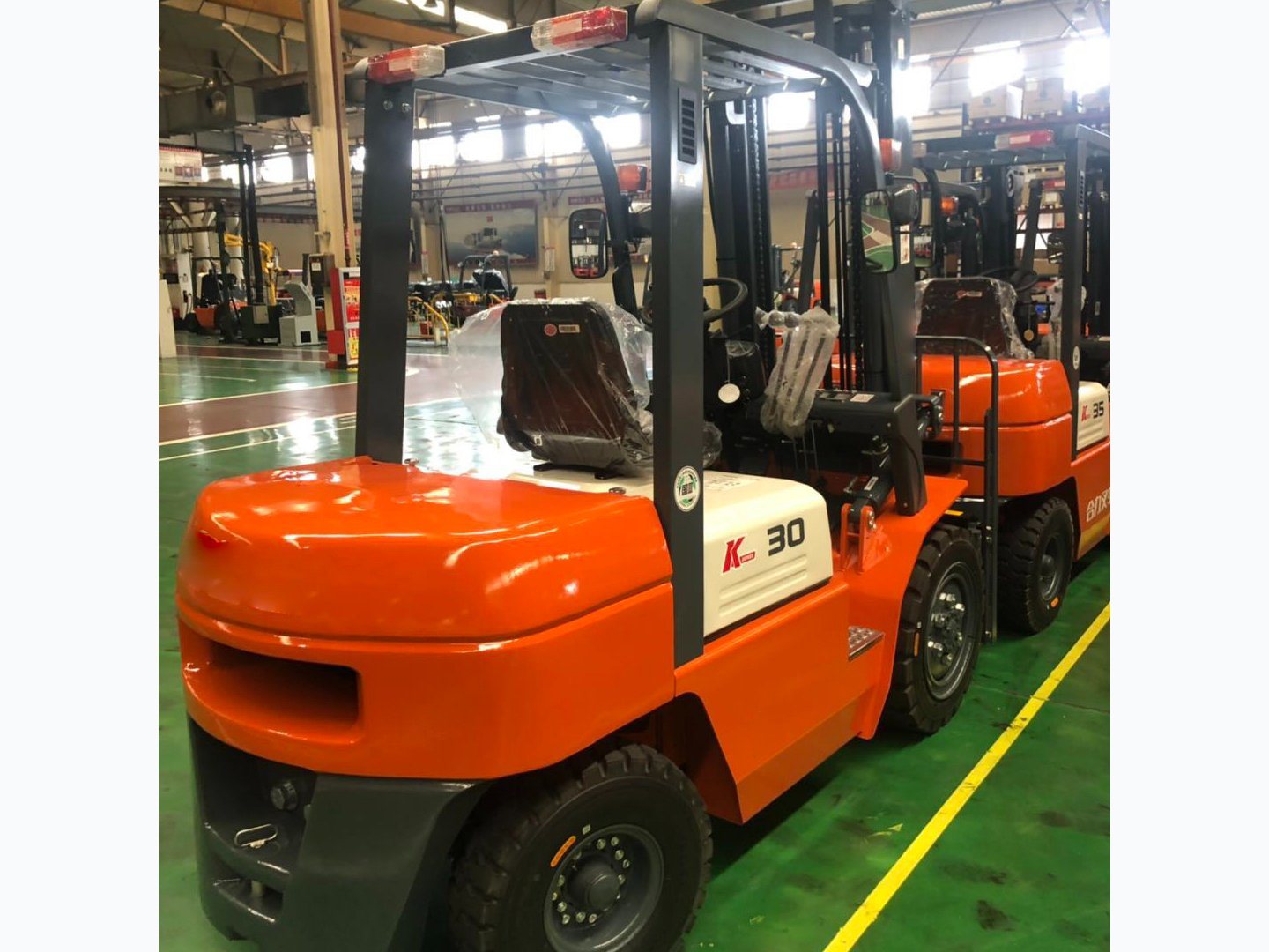 3ton CE EPA Euro3 Certificate Cpcd30 Diesel Engine Forklift for Sale