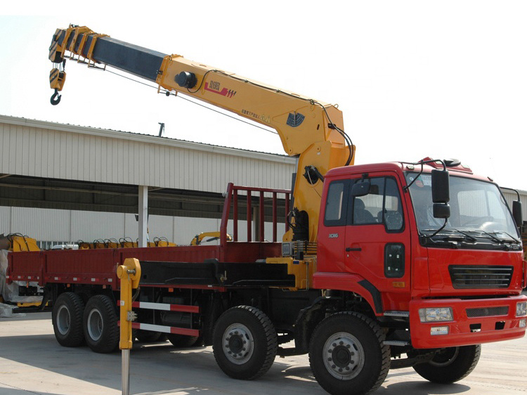 China 
                칼레도니아에서 40톤 트럭 장착형 크레인 Spc400 Good Service
             supplier