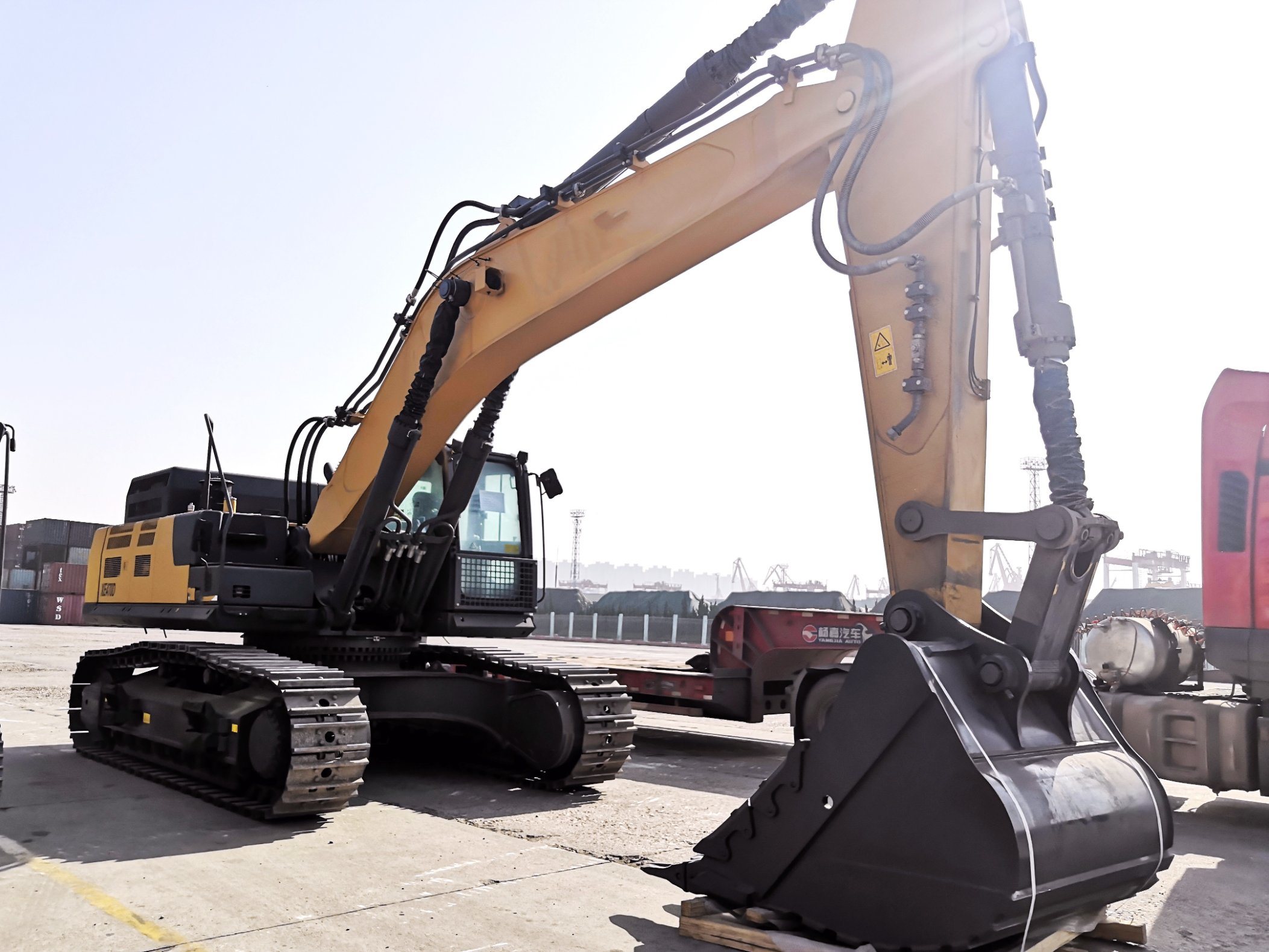 47 Tons Hydraulic Heavy Crawler Excavator Xe470d Construction Mining Excavator
