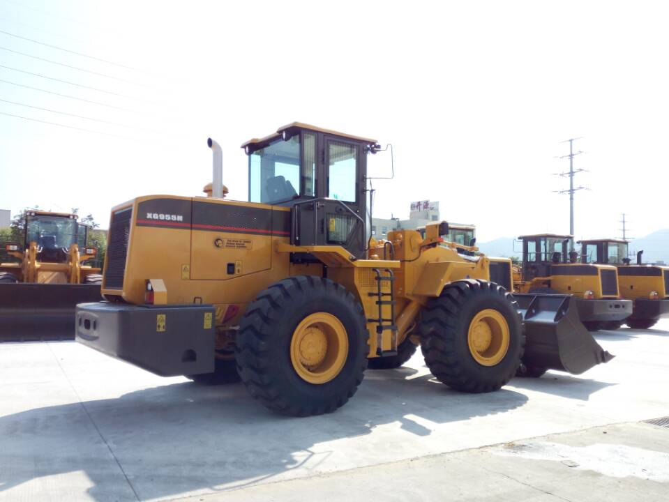 5 Ton Front End Wheel Loader Xg955n with Optional Attachement in Armenia