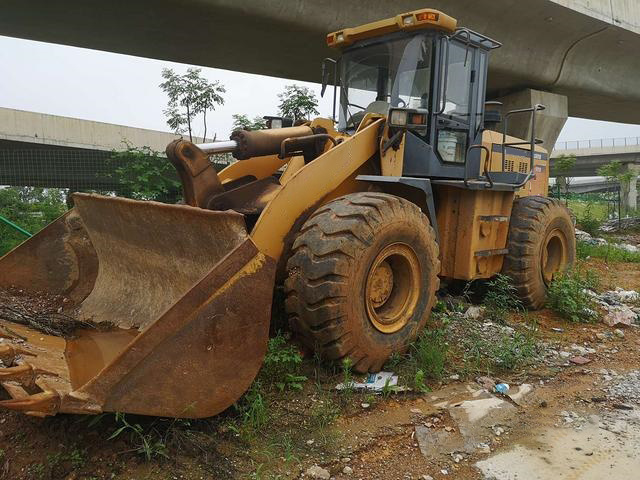 China 
                6T Lonking cargadora de ruedas Cdm860 con pala cargadora articulada de cambio rápido
             proveedor