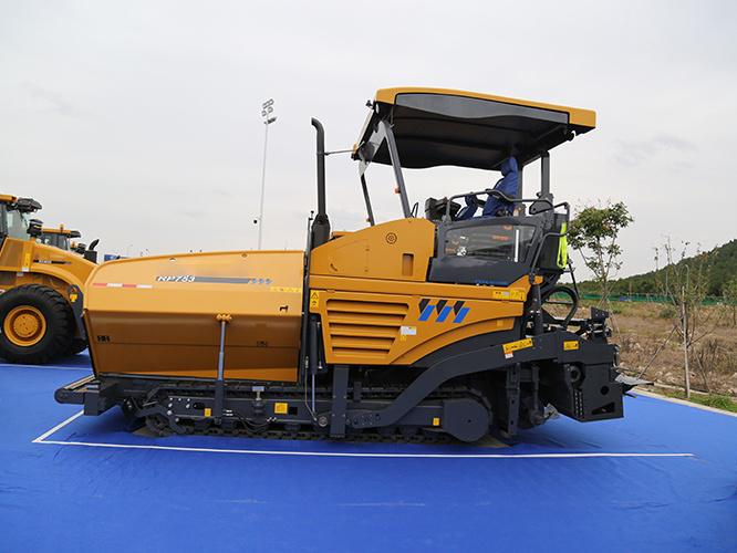 Changlin 9m Asphalt Paver Finisher Asphalt Paver Machine Gya9000