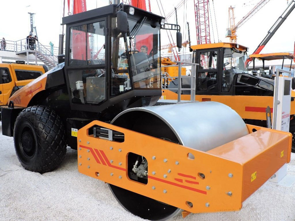 China Suppliers SSR160AC-8h Single Drum Vibratory Road Roller for Construction Subject