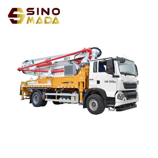 
                Chinese Sinomada 37m Diesel betonpomp truck met reserveonderdelen Hb37K te koop
            